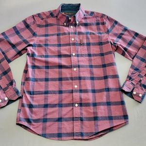 Ben Sherman Raspberry Plaid Stretch Woven  Size Small , Long Sleeve Button Down